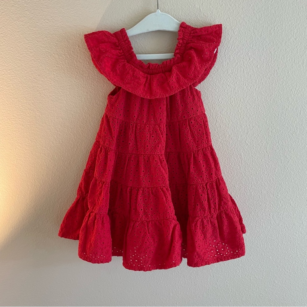 Red layer lace dress